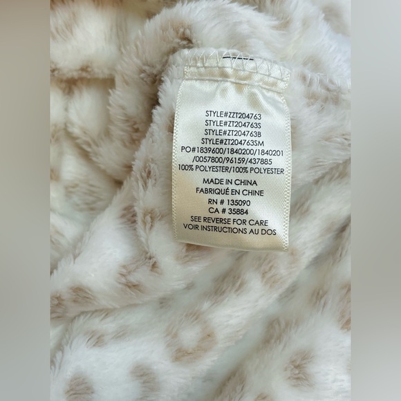 Z Supply Lounge Frosted Leopard Plush Fleece Pullover Top Size M Medium NWT - Picture 7 of 7